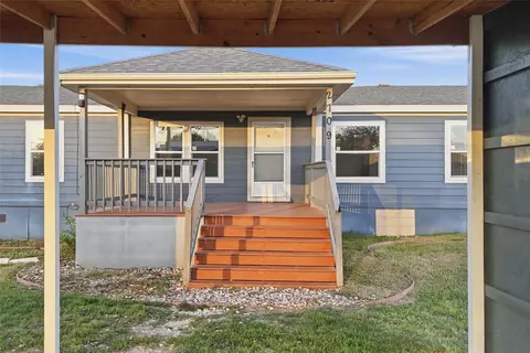 2709 County Road 463, Elgin, TX 78621 photo 4