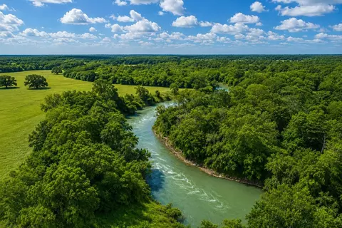 Undisclosed, Luling, TX 78648