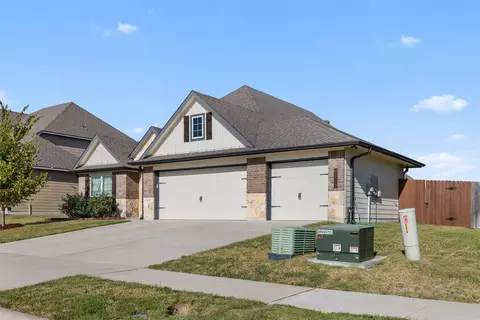 Exterior - 6620 Mcgregor Loop, Killeen, TX 76549 photo 2 of 7