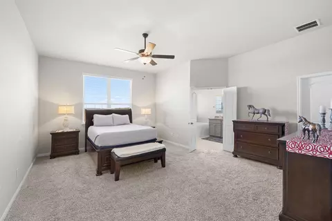 Bedroom - 6620 Mcgregor Loop, Killeen, TX 76549 photo 1 of 4