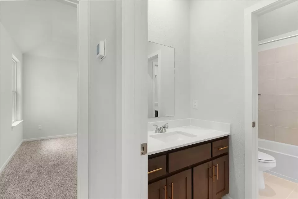 Entry Way - 2705 Sage Ranch Dr #6, Leander, TX 78641 photo 3 of 3