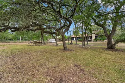 8806 El Rey Blvd, Austin, TX 78737