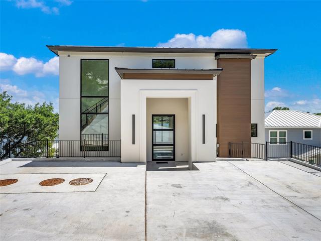 156 Skyline Dr, Llano, TX 78643