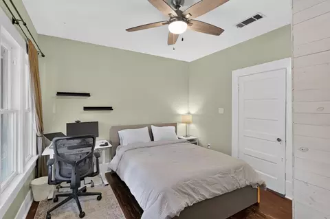 Bedroom - 307 E 35th St #A, Austin, TX 78705 photo 3 of 5