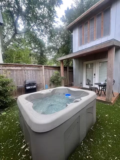 Other - 307 E 35th St #A, Austin, TX 78705 photo 2 of 8