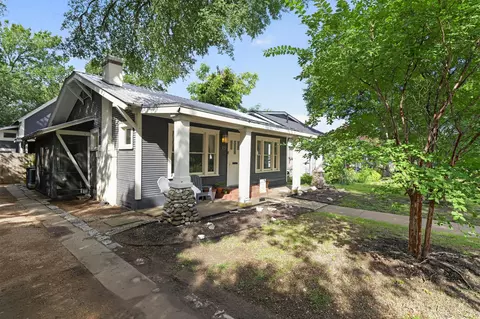 Exterior - 307 E 35th St #A, Austin, TX 78705 photo 3 of 12