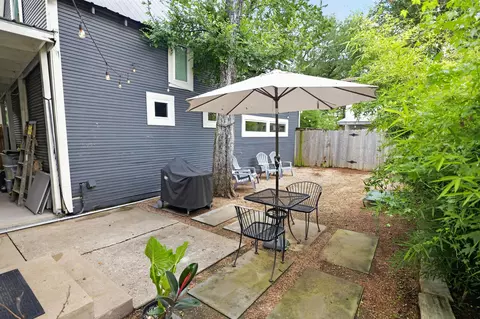 Exterior - 307 E 35th St #A, Austin, TX 78705 photo 8 of 12