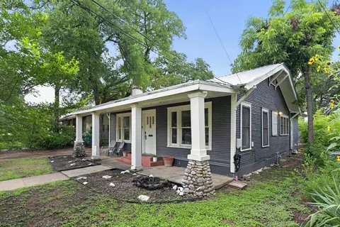 Exterior - 307 E 35th St #A, Austin, TX 78705 photo 6 of 12