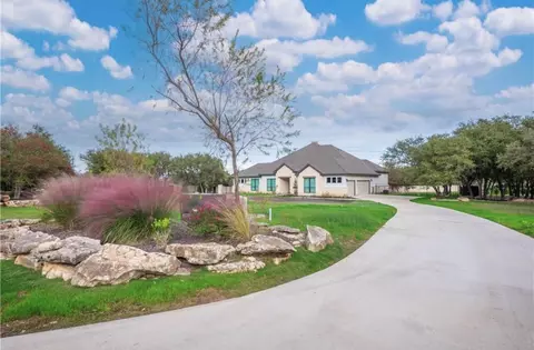 101 Gabriel Woods Dr, Georgetown, TX 78633