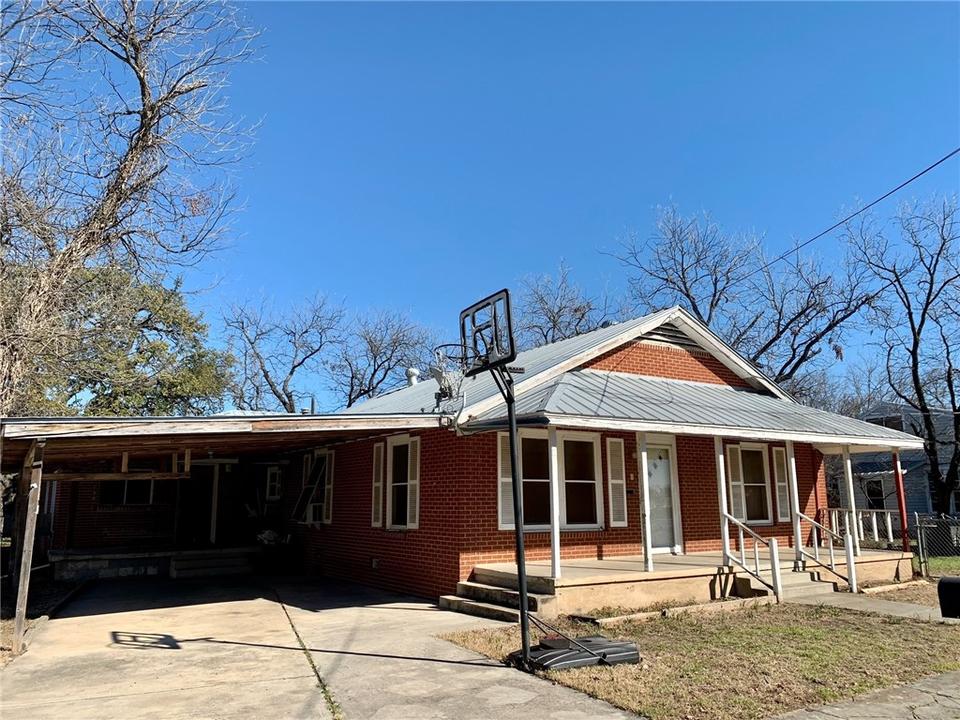 605 South Chestnut Street, Lampasas, TX 76550 14 Photos MLS 4623729 Movoto