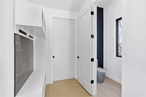 Entry Way - 5013 Rob Scott St, Austin, TX 78721 photo 3 of 5