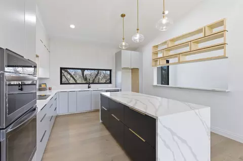 Kitchen - 5013 Rob Scott St, Austin, TX 78721 photo 2 of 4