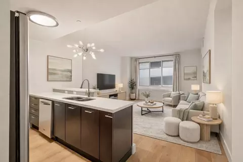 603 Davis St #907, Austin, TX 78701