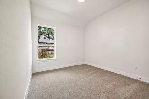 Bedroom - 134 Comfort Dr, Buda, TX 78610 photo 4 of 9