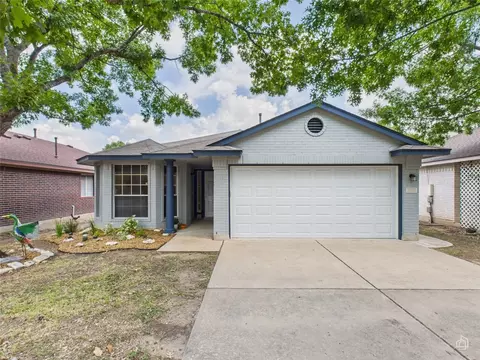 2606 Hutton Ln, Leander, TX 78641