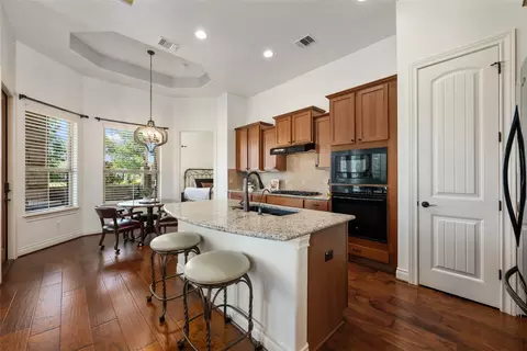 109 Limestone Dr, Georgetown, TX 78628