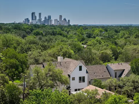 View/Area - 1900 Matthews Dr, Austin, TX 78703 photo 2 of 4