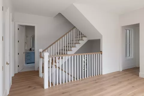 Entry Way - 1900 Matthews Dr, Austin, TX 78703 photo 2 of 3