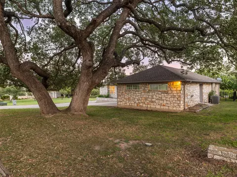 Exterior - 2807 Declaration Cir, Lago Vista, TX 78645 photo 13 of 13