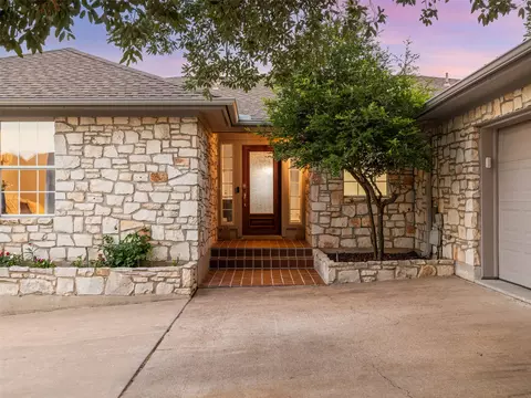 Exterior - 2807 Declaration Cir, Lago Vista, TX 78645 photo 3 of 13