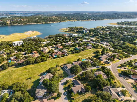 View/Area - 2807 Declaration Cir, Lago Vista, TX 78645 photo 6 of 9