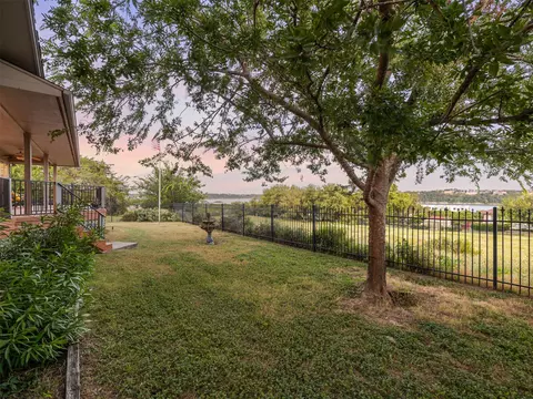 Exterior - 2807 Declaration Cir, Lago Vista, TX 78645 photo 8 of 13