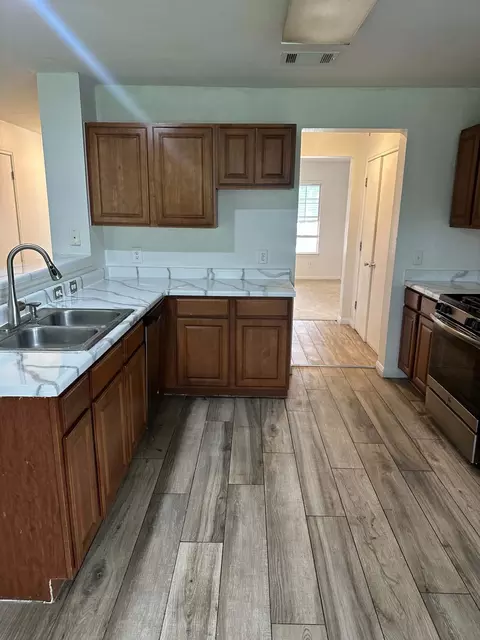 Kitchen - 18312 Crestwind Ln, Elgin, TX 78621 photo 2 of 2