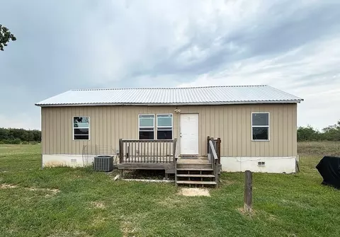 136 Fm 2239 Rd, Paige, TX 78659