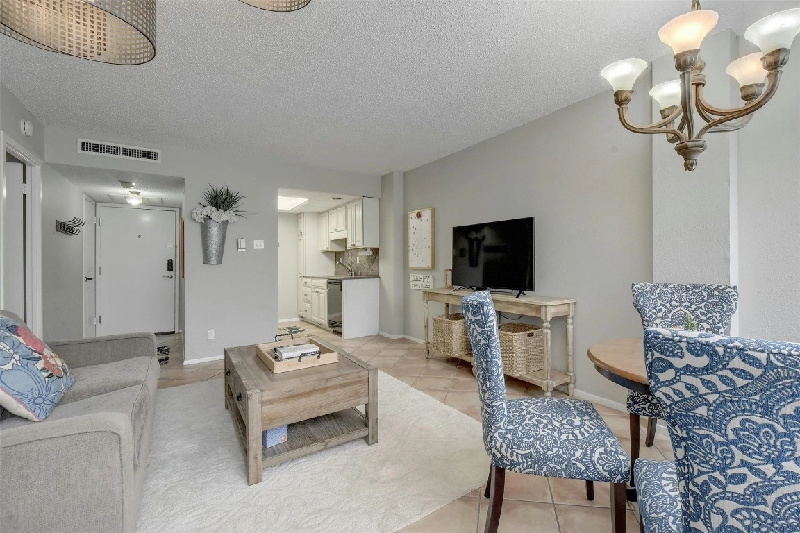 1800 Lavaca St Unit A311  