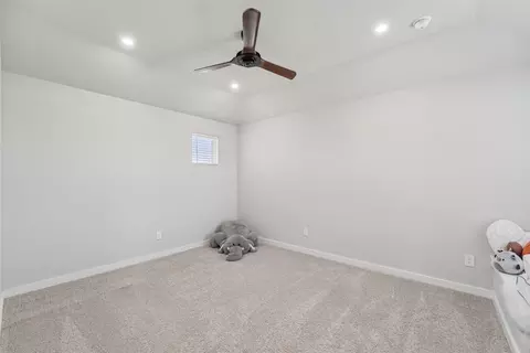Bedroom - 1108 Sweetspire St, Leander, TX 78641 photo 4 of 6