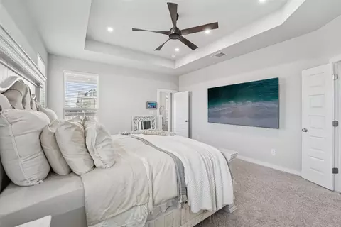 Bedroom - 1108 Sweetspire St, Leander, TX 78641 photo 3 of 6