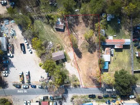 2307 Daisy Dr, Austin, TX 78727