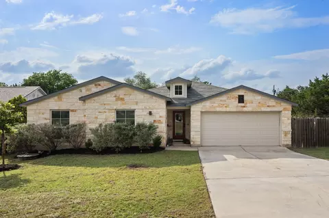 5302 Thunderbird St, Lago Vista, TX 78645