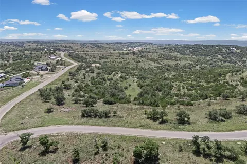 151 Falling Oak Dr, Blanco, TX 78606 photo 9