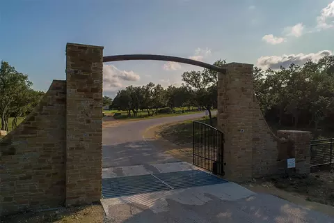 151 Falling Oak Dr, Blanco, TX 78606 photo 32