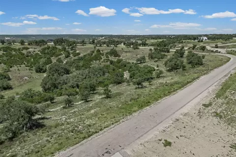 151 Falling Oak Dr, Blanco, TX 78606 photo 7