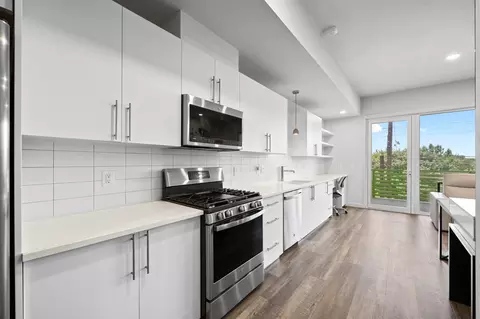 4004 Banister Ln #209, Austin, TX 78704