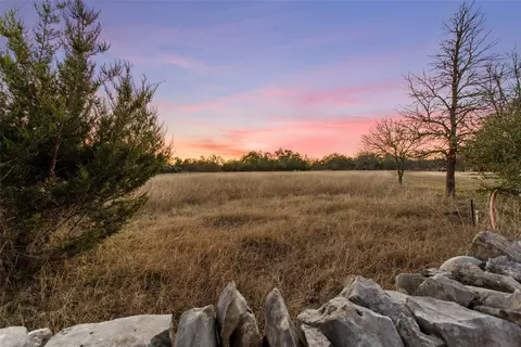 623 Dario Dr, Dripping Springs, TX 78620