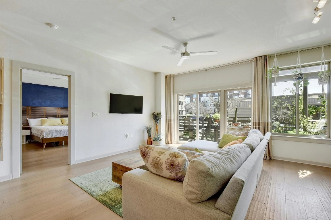 3600 S Lamar Blvd Unit 102  