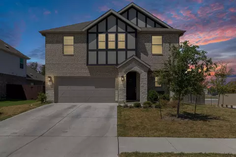 100 Windgate Dr, Hutto, TX 78634