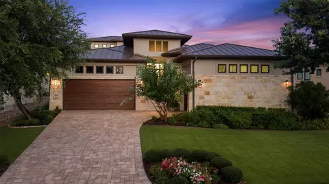 Exterior - 8317 Carranzo Dr, Austin, TX 78735 photo 4 of 4
