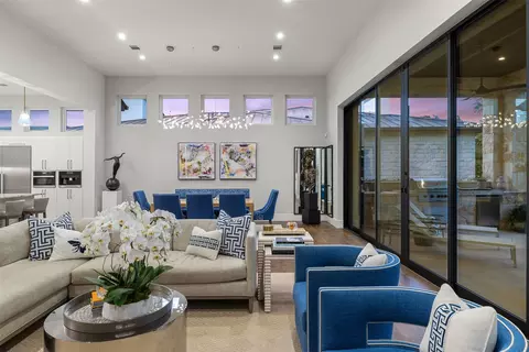Living - 8317 Carranzo Dr, Austin, TX 78735 photo 2 of 3