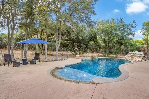 Exterior - 116 Apache Trl, Georgetown, TX 78633 photo 7 of 10