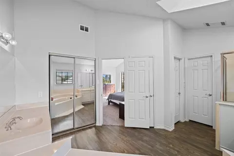 Entry Way - 11310 Spicewood Club Dr #21, Austin, TX 78750 photo 1 of 1