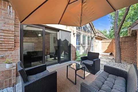 Exterior - 11310 Spicewood Club Dr #21, Austin, TX 78750 photo 1 of 4