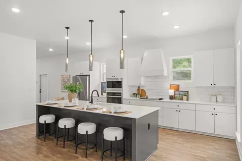 Kitchen - 5164 Comanche Dr, Temple, TX 76502 photo 3 of 4