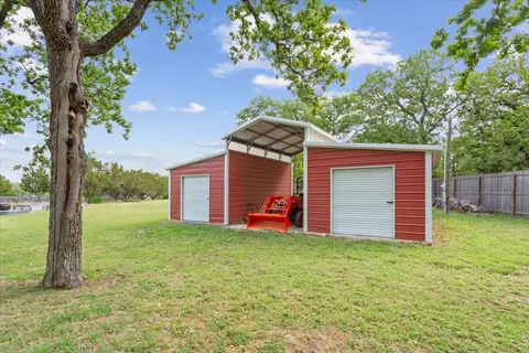 Exterior - 190 Young Ranch Rd, Georgetown, TX 78633 photo 6 of 13