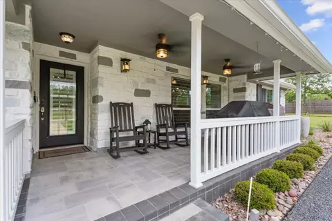 Exterior - 190 Young Ranch Rd, Georgetown, TX 78633 photo 2 of 13