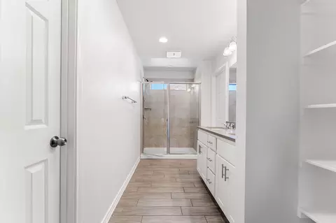 Entry Way - 974 Pepperbark Loop, Buda, TX 78610 photo 6 of 10