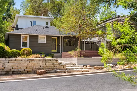 1001 Daniel Dr, Austin, TX 78704